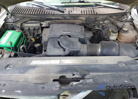 2004 Ford Expedition Eddie Bauer из США, поврежденный, VIN 1FMFU18L94LA76724